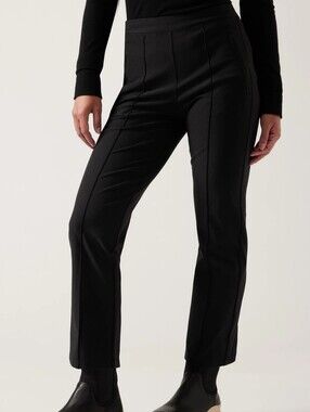 Athleta Headlands Hybrid Cropped Black Pant Size 22